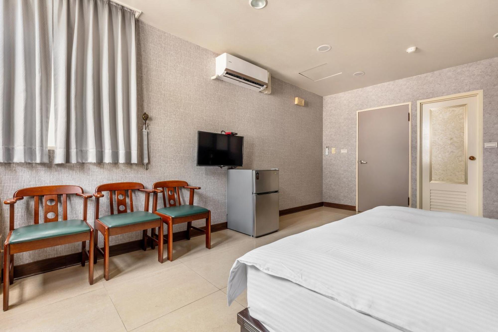 Song He Homestay Yuchi Exteriör bild